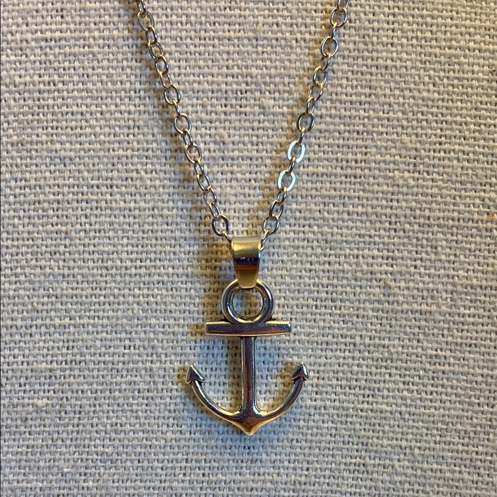 Silver Anchor Pendant Necklace